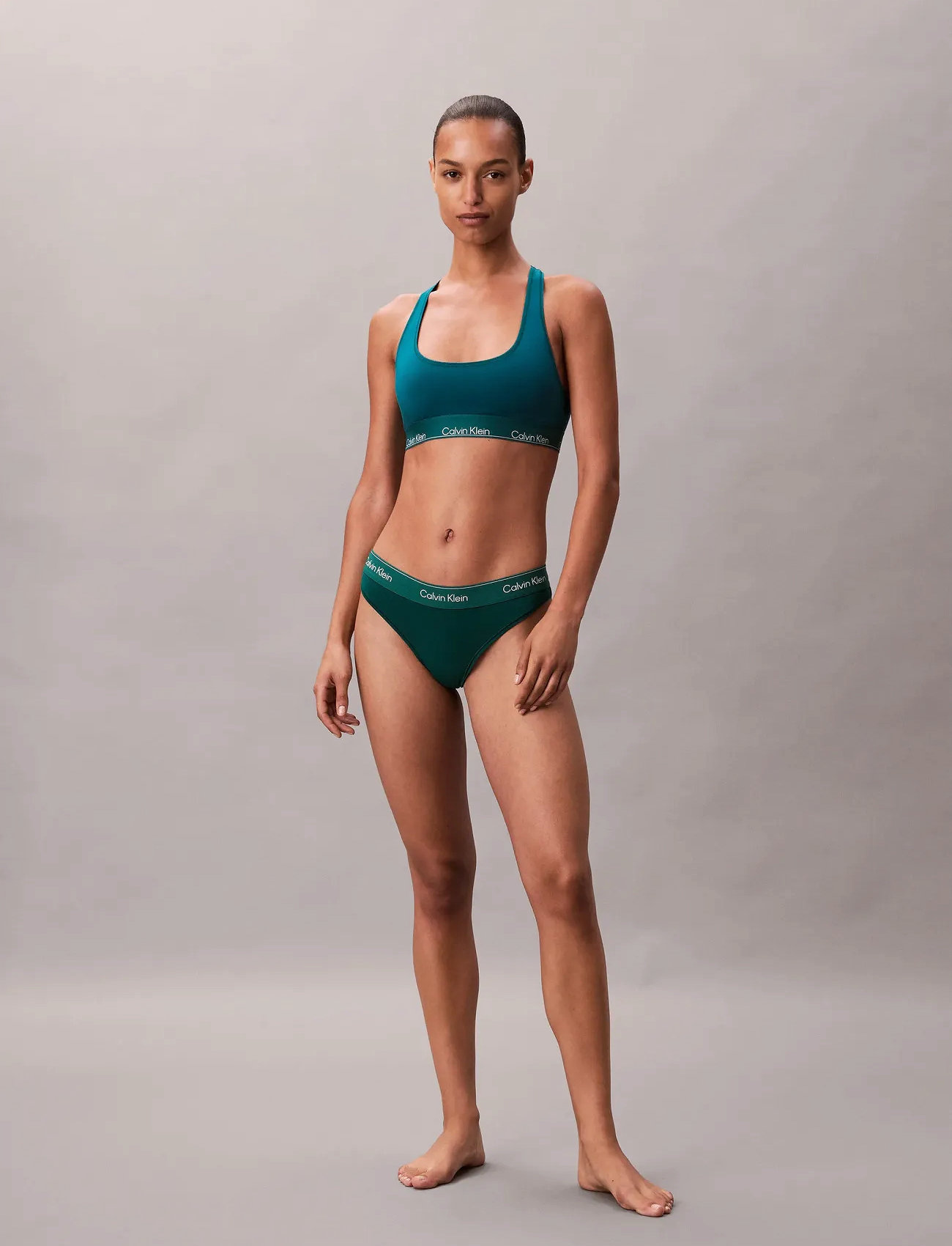 Calvin Klein Thong, M, Green, Trusser > G-Streng, Dame