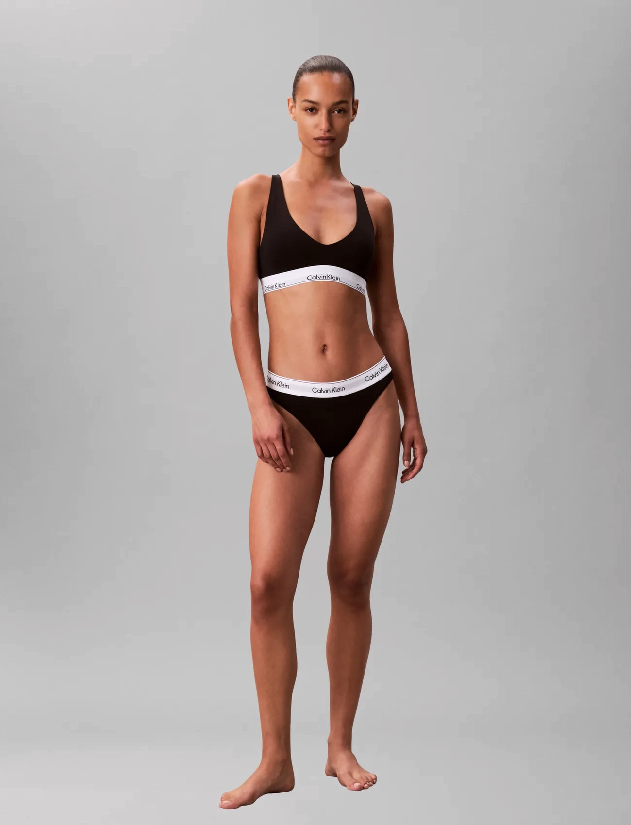 Calvin Klein High Leg Tanga, L, Black, Trusser > Trusser Med Høj Talje, Dame