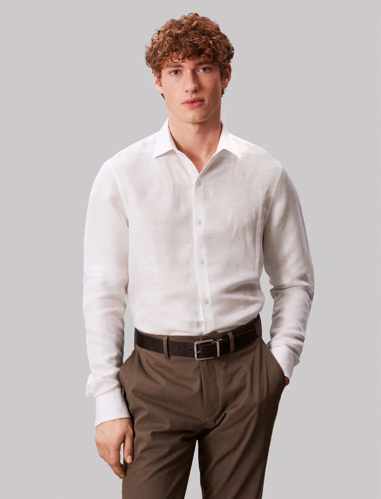 Calvin Klein Slim Ref Linen Bld Sld, 39, White, Skjorter > Business Shirts, Herre