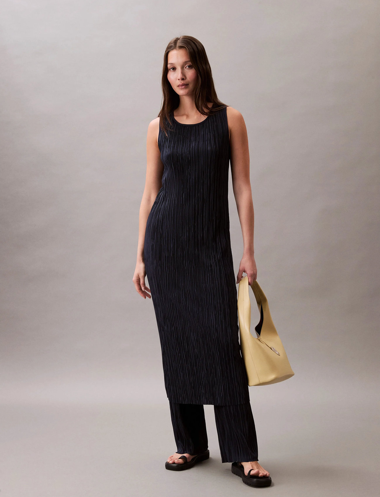 Calvin Klein Plisse Sl Midi Dress, L, Navy, Kjoler > Knælange Og Midi, Dame