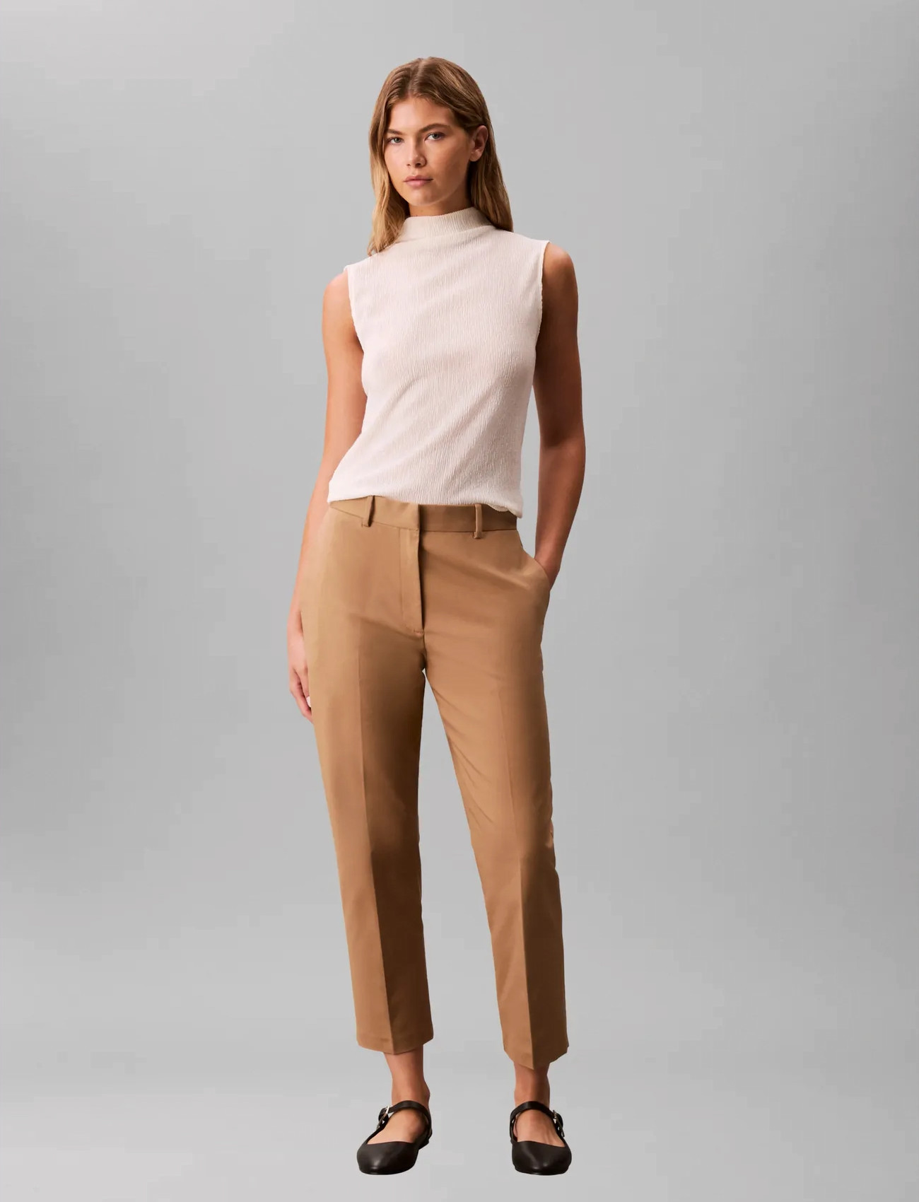Calvin Klein Straight Leg Stretch Chino Pant, 40, Beige, Bukser > Chinos, Dame