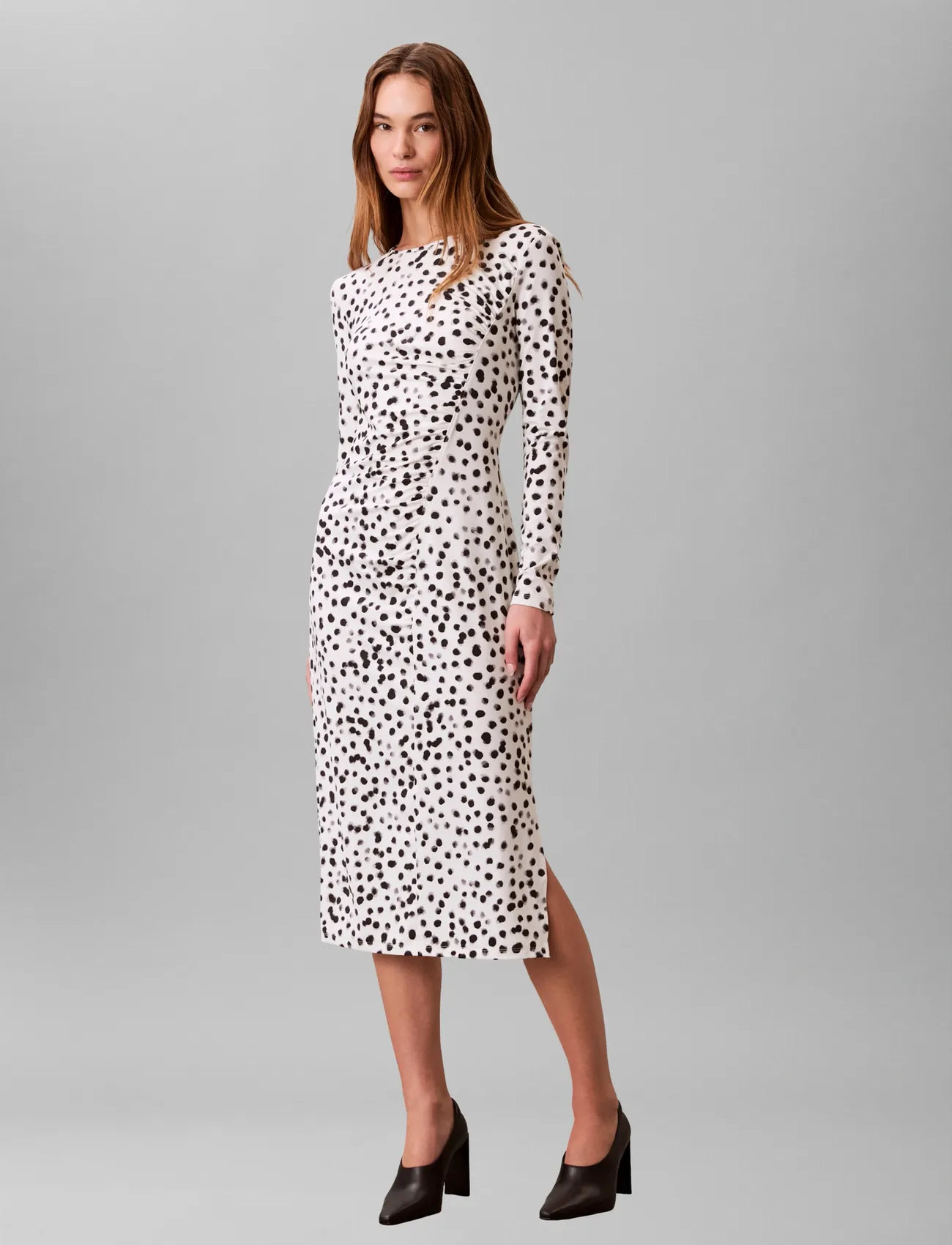 Calvin Klein Ls Ruched Assym Printed Midi Dre, S, White, Kjoler > Knælange Og Midi, Dame