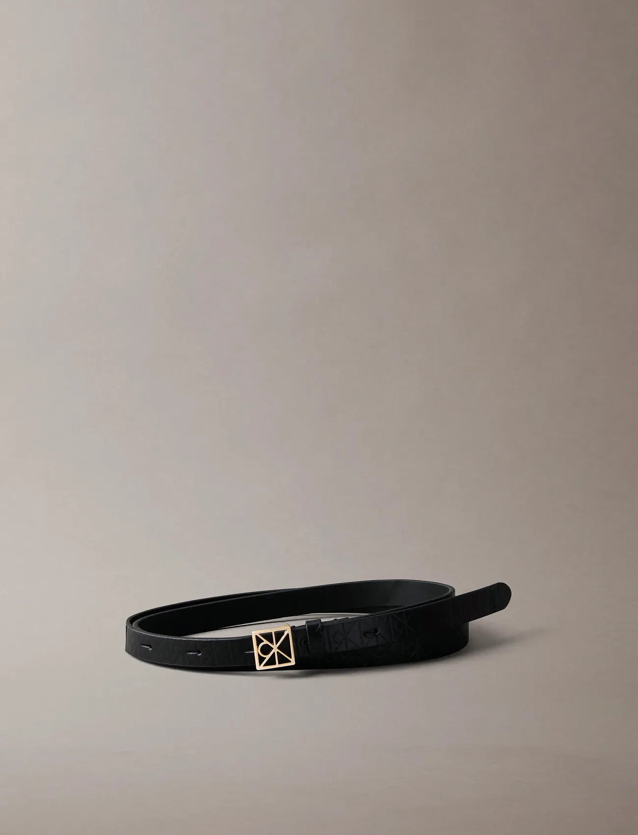 Calvin Klein Emblem Buckle Aop 15Mm Belt, 95, Black, Belts > Casual Belt, Dame