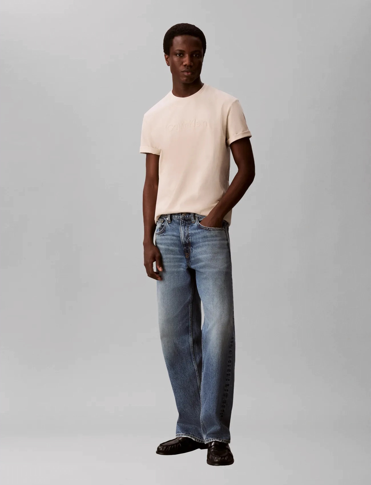 Calvin Klein 30S Eu Wholesale Sportswear Grap, M, Beige, T-Shirts > Kortærmede, Herre