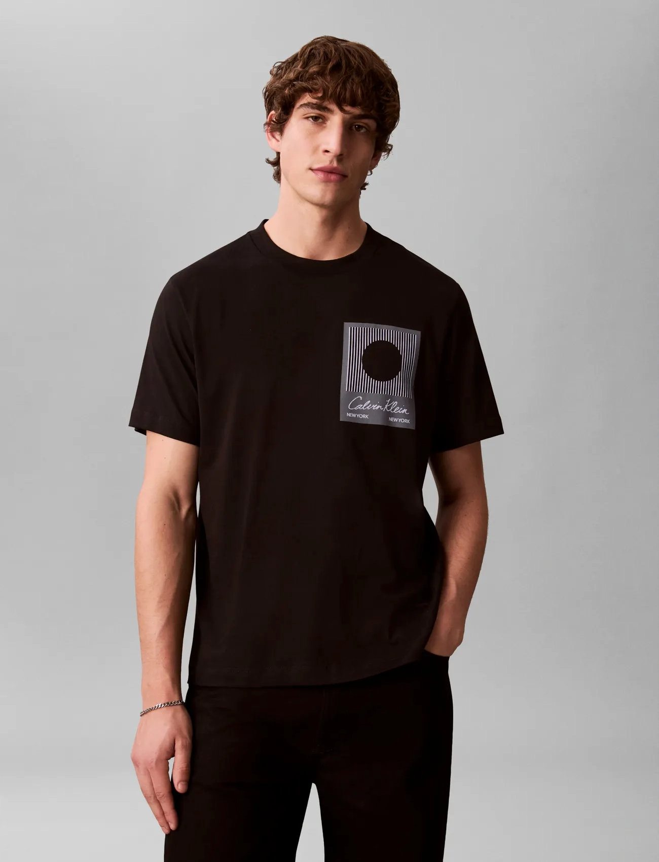 Calvin Klein Ss 20S Calvin Klein Matches Grap, M, Black, T-Shirts > Kortærmede, Herre