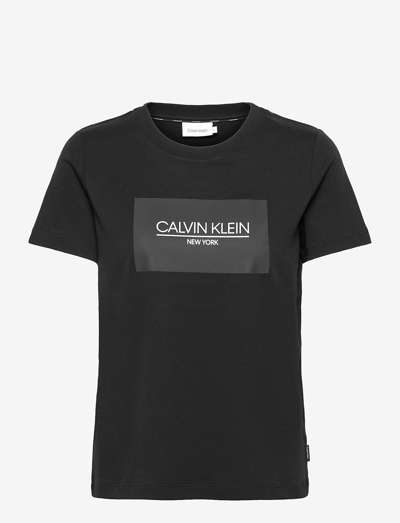 middelen Motel Geld lenende Calvin Klein Ck New York Patch T-shirt - T-shirts | Boozt.com