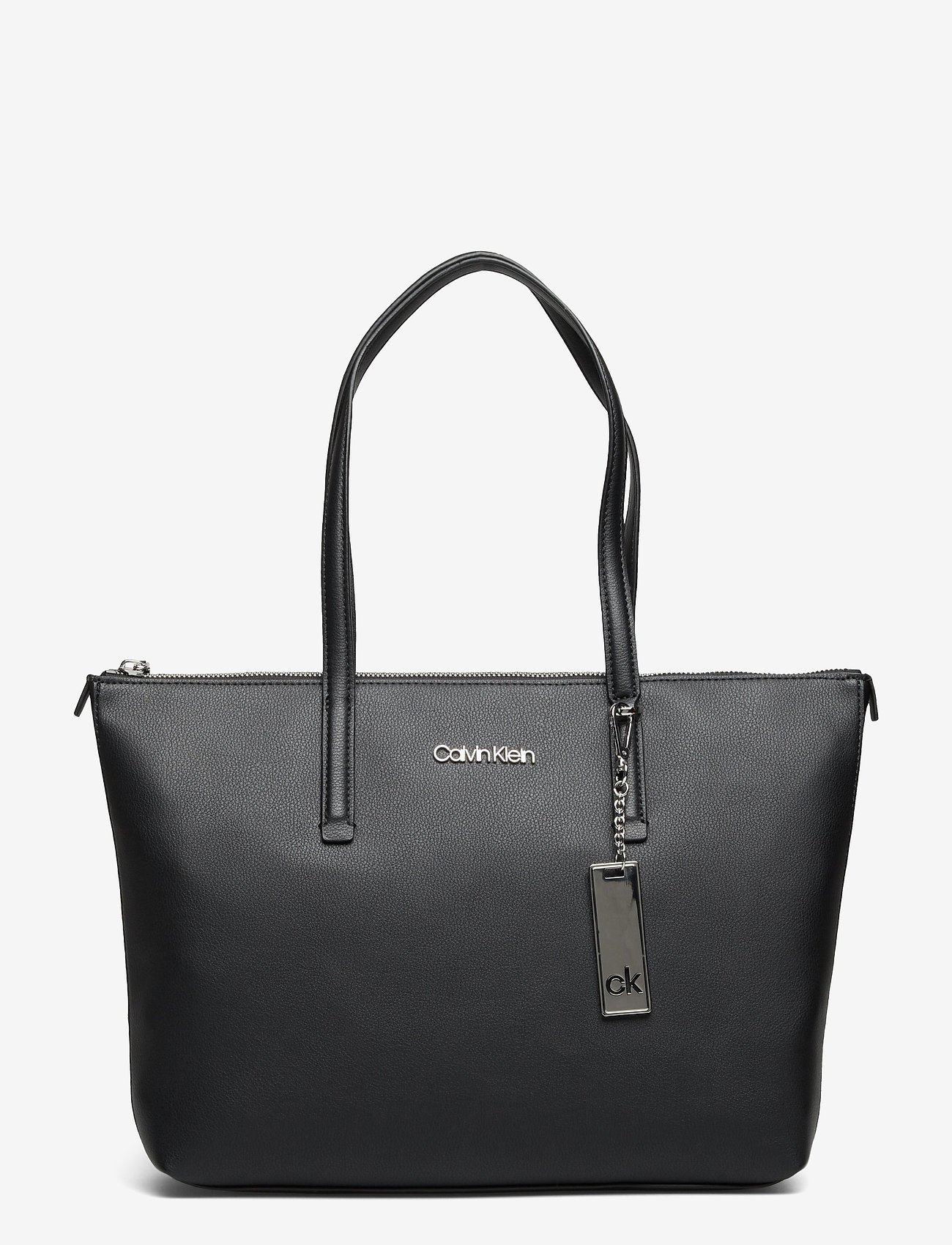 Calvin Klein Ck Must Shopper Md - Shoppers | Boozt.com