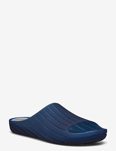 navy pool sliders