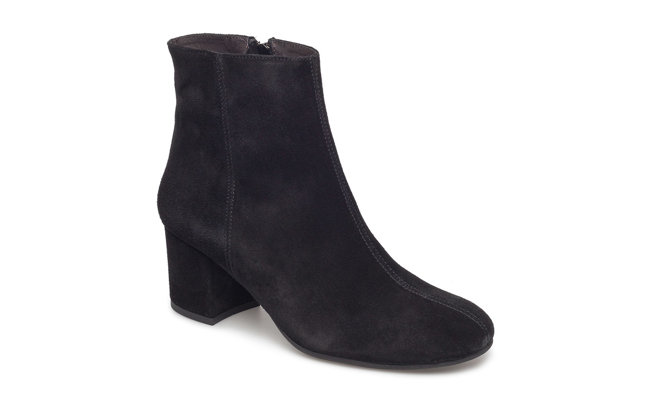 carla chunky flat boots