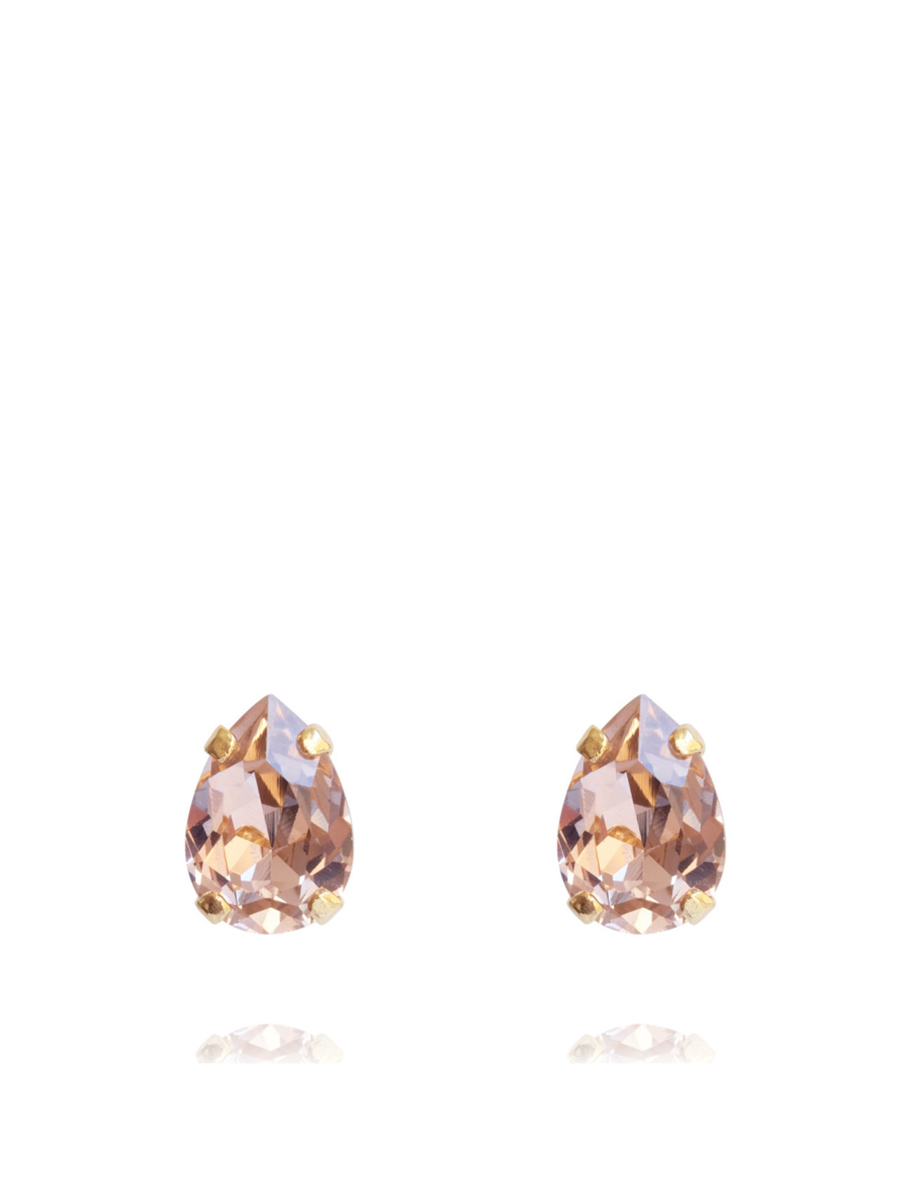 Caroline Øreringe – Petite Drop Stud Earring Gold Accessories Jewellery Earrings Studs Guld Svedbom til dame i Lilla - Pashion.dk