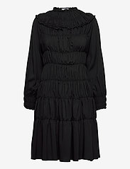 Cathrine Hammel - Gathered midi dress - robes d'été - black - 0