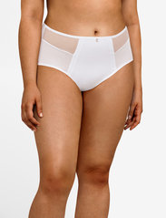 CHANTELLE - Chic Essential High-waisted support brief - midi & maxi - white - 0