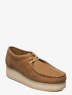 cheap clarks originals