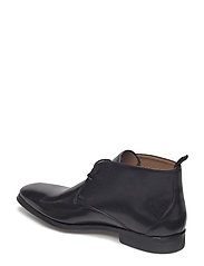 clarks gilman mid