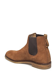 clarkdale gobi dark tan suede