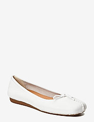 Freckle Ice - WHITE LEATHER