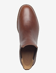 clarkdale gobi mahogany