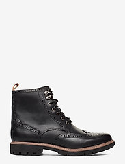 clarks batcombe lord black