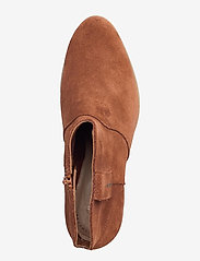 breccan valley clarks