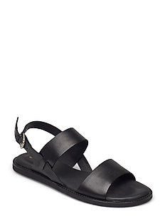 clarks flat sandals sale