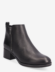 clarks heeled ankle boots