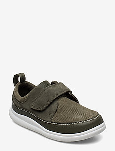 clarks shoes sneakers