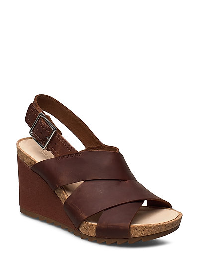 clarks flex sand wedge sandal