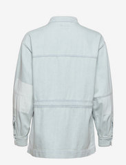 Closed - denim patchwork overshirt - vêtements - light blue - 1
