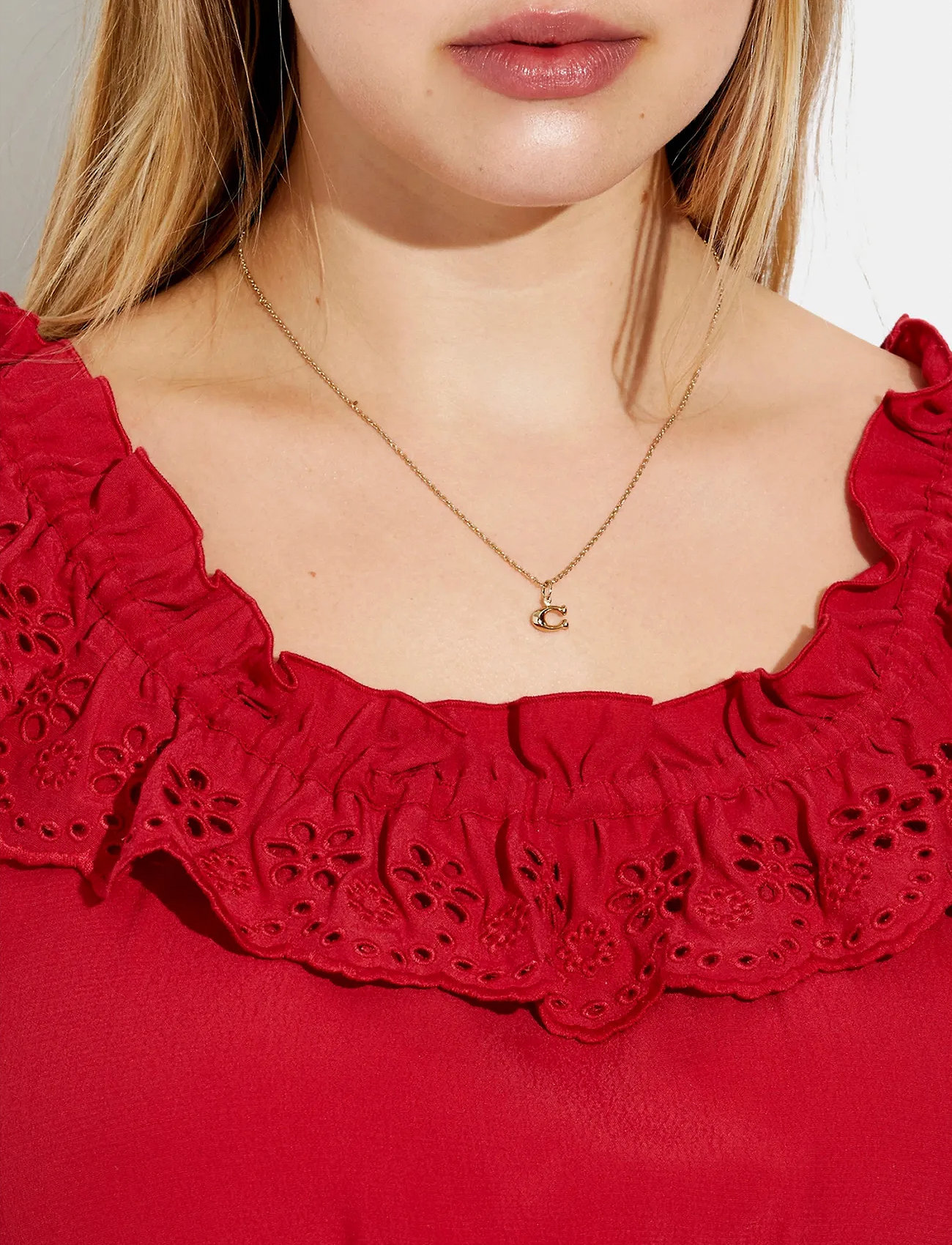 Coach Accessories Coach Signature Starter Necklace, One Size, Gold, Halskæder > Smukke Halskæder, Dame