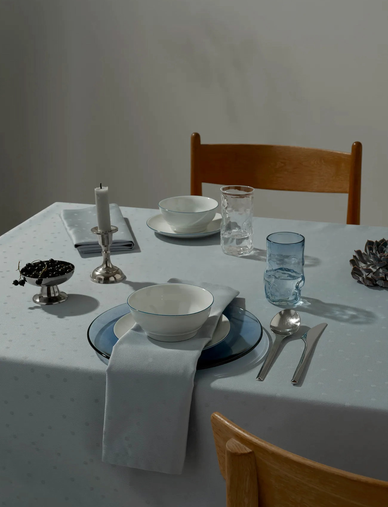 compliments Confetti Damask Table Cloth, 150X350 cm, Blue, Køkkentekstiler > Duge Og Bordløbere, Unisex