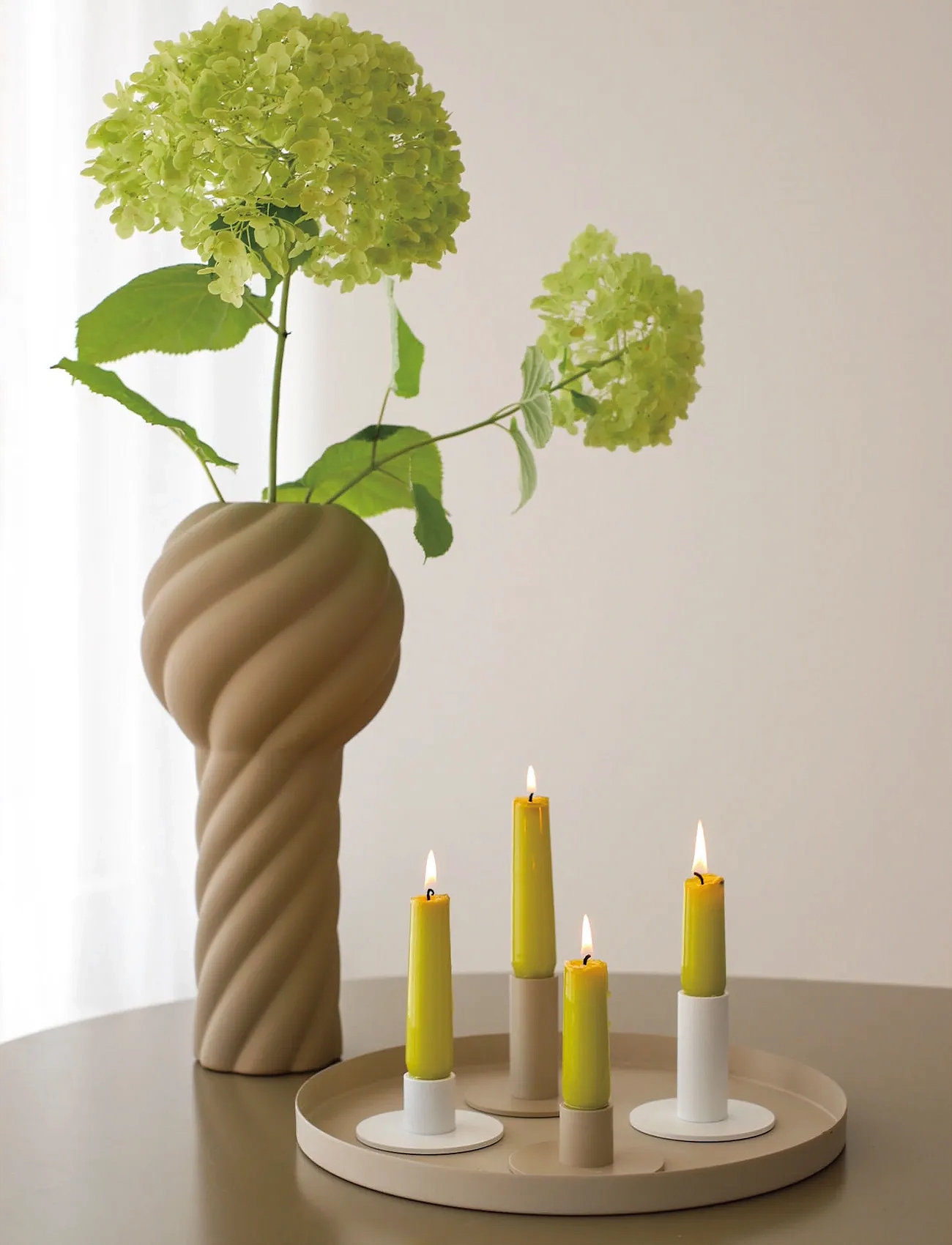 Cooee Design Candlestick Low 30Mm Stainless Steel, H:3 cm, Cream, Lysestager & Lanterner > Lysestager, Unisex
