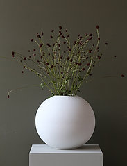 Cooee Design - Ball Vase 30cm - maljakot - white - 1