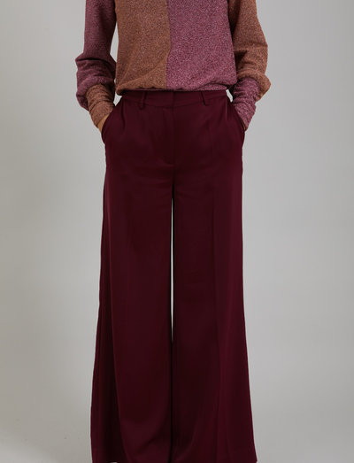 Pants with vide legs and press fold - bukser med brede ben - bordeaux