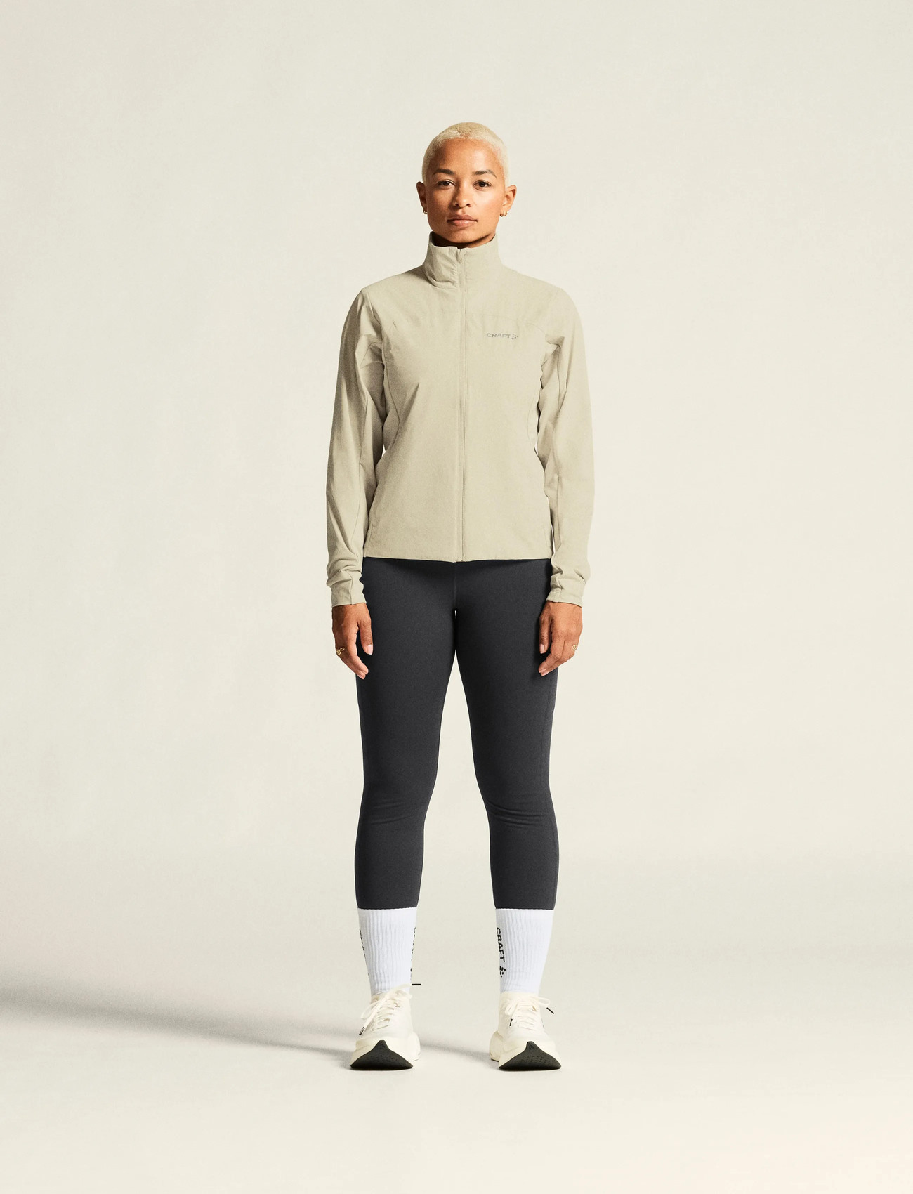 Craft Adv Essence Warm Jkt 2 W, XXL, Cream, Sport Jackets > Sport Training Jackets, Dame