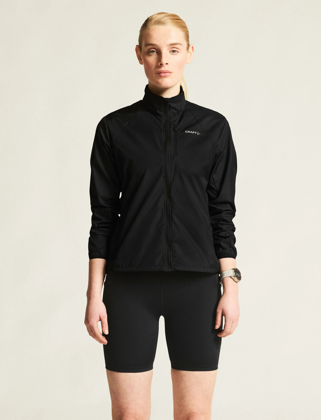Craft Essence Wind Jacket 2 W, S, Black, Sport Jackets > Sport Training Jackets, Dame