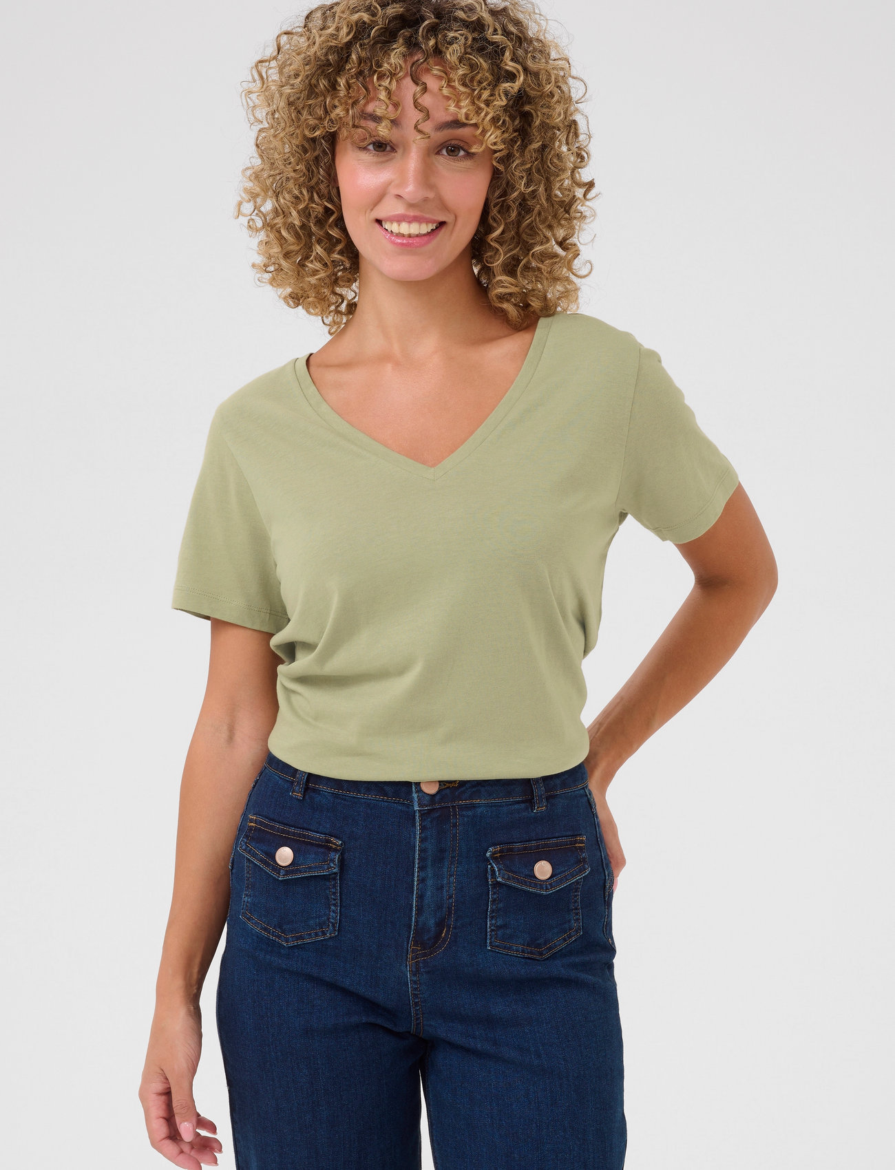 Cream Crnaia Deep V-Neck T-Shirt, XS, Green, T-Shirts & Toppe > Kortærmede, Dame