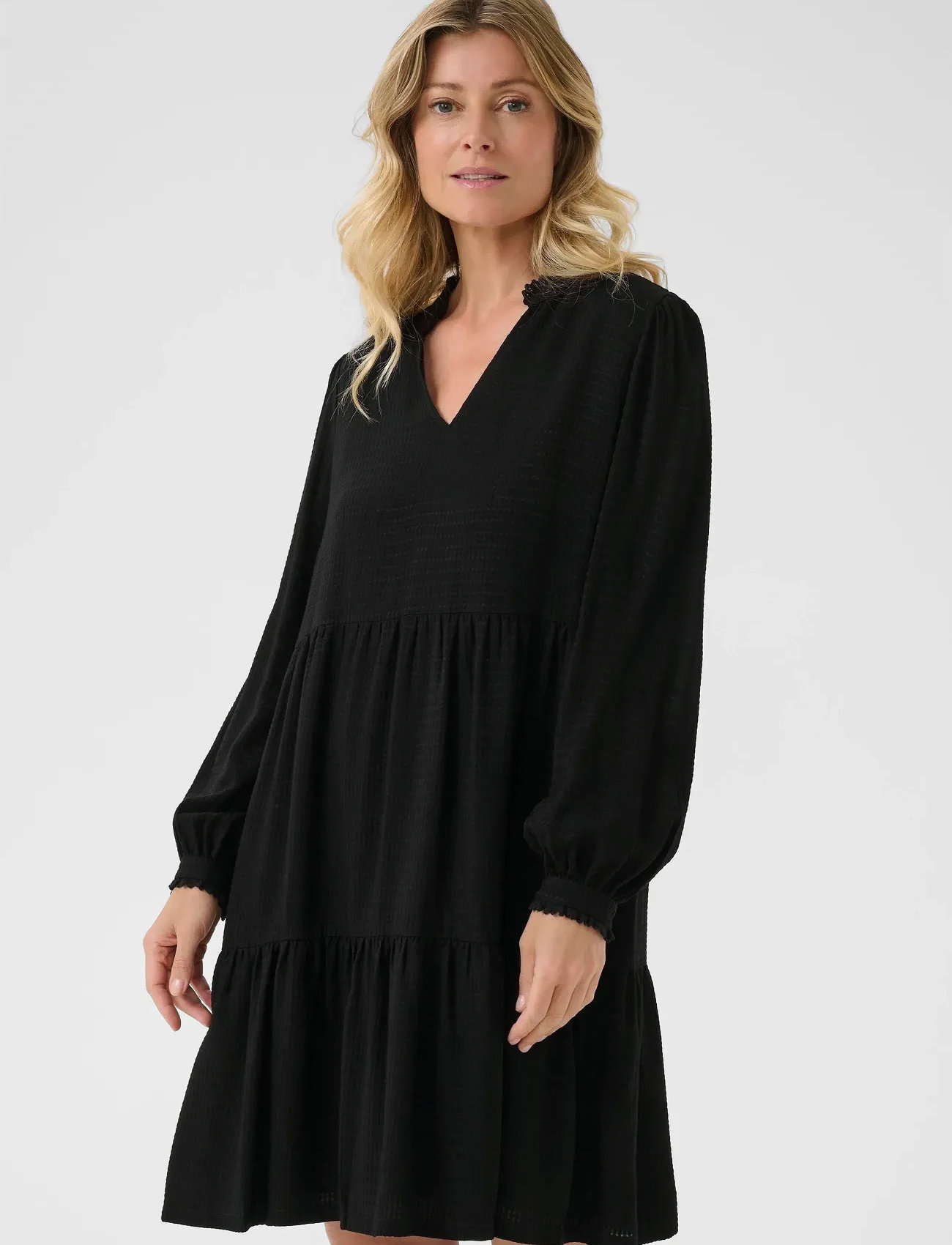 Cream Crnella Dress, 34, Black, Kjoler > Kort Kjole, Dame