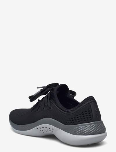 crocs trainers black