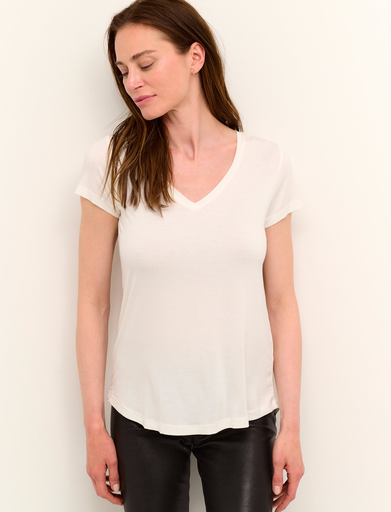 Culture Cupoppy V-Neck T-Shirt, M, White, T-Shirts & Toppe > Kortærmede, Dame