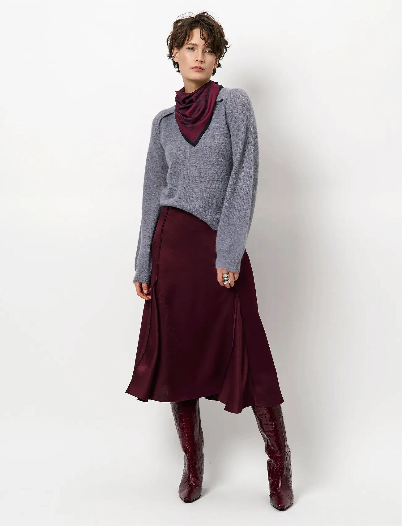 Dante6 Dante6-Mirage Flowy Satin Skirt, 38, Burgundy, Nederdele > Knælange Og Midi Nederdele, Dame