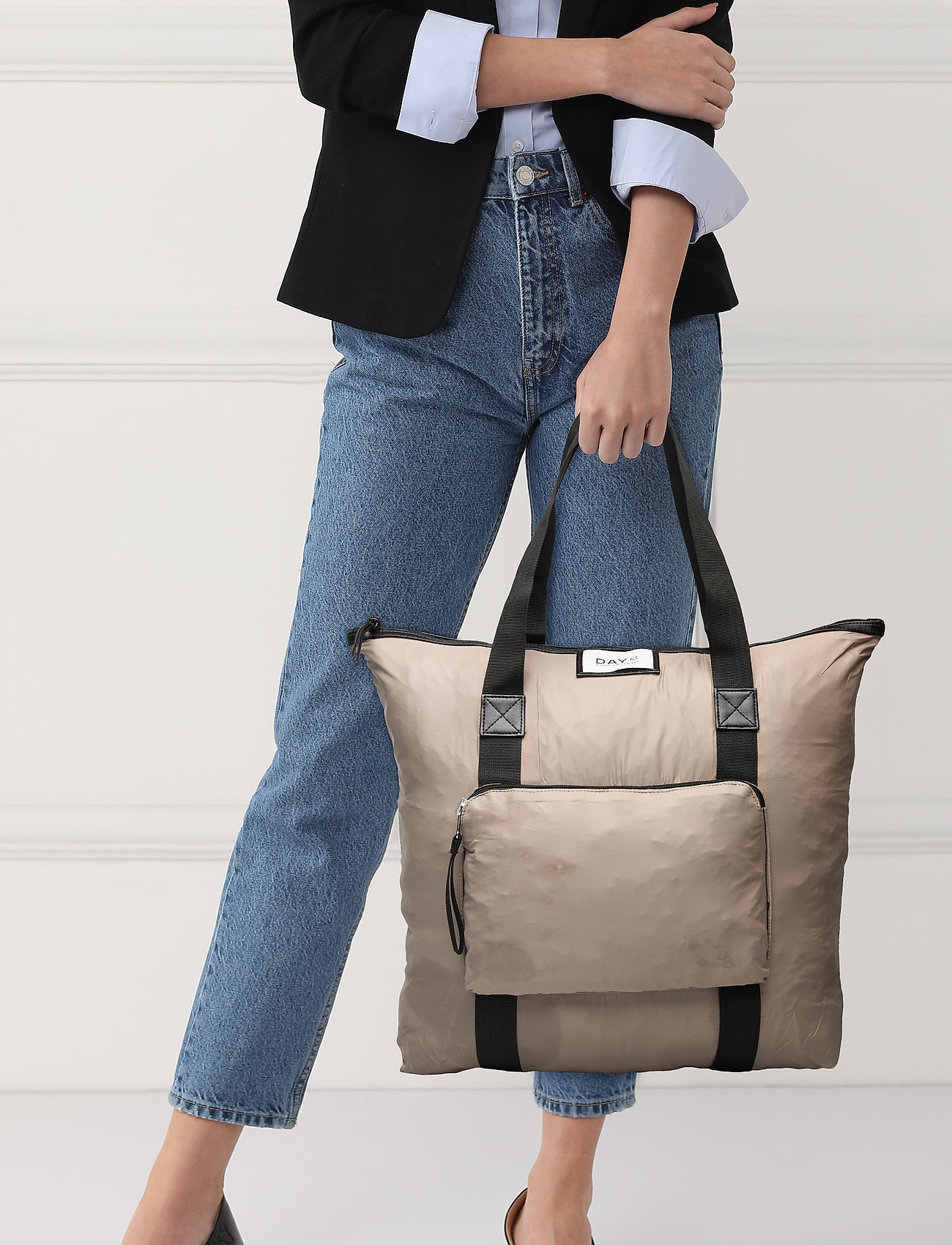 day et day gweneth bag