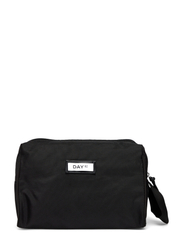 GWP Day Gweneth RE-S Beauty B