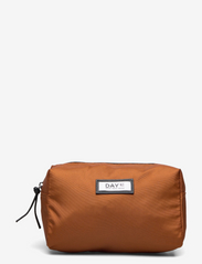 Day Gweneth RE-S Beauty - CARAMEL