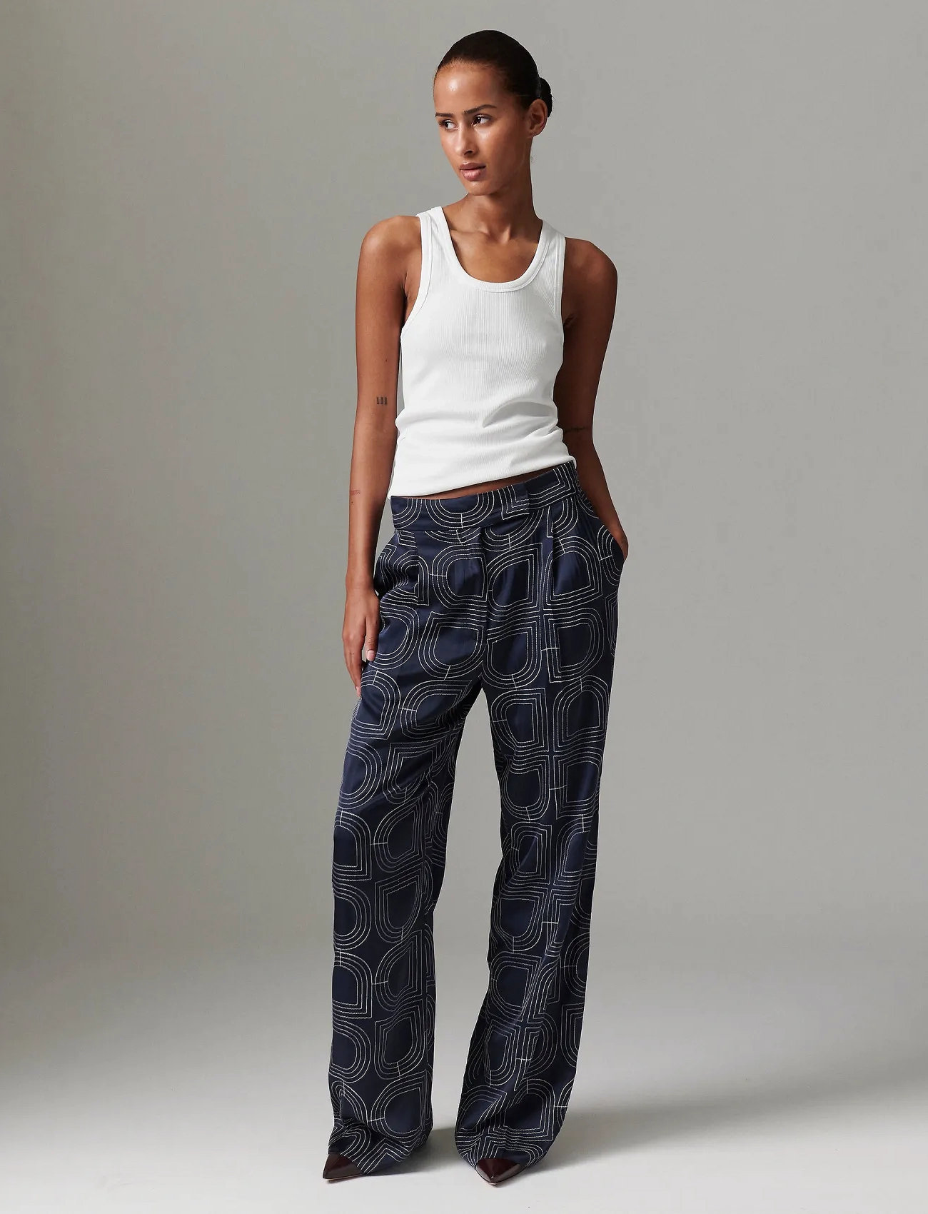 Day Birger et Mikkelsen Phoebe - Fluid Viscose Stitch, 34, Navy, Bukser > Lige Ben, Dame