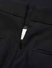 Day Classic Gabardine 