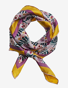 Day Gerbera Scarf - ORCHID
