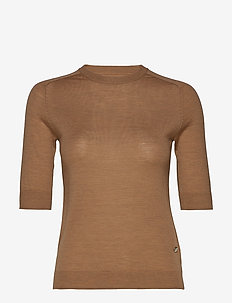 Day Whitney - CLASSIC CAMEL