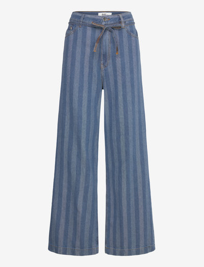 Elijah - Graphic Denim