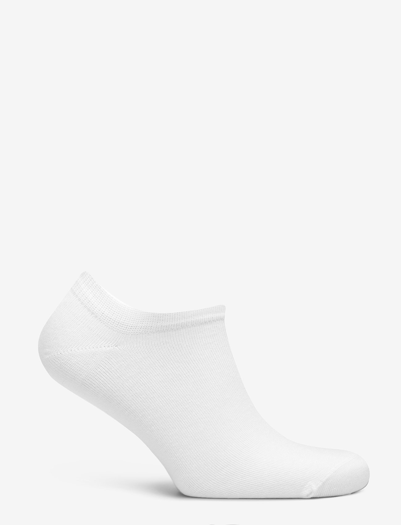 thin sneaker socks