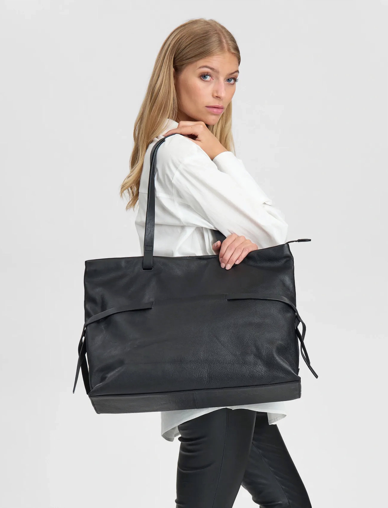 DEPECHE Shopper, One Size, Black, Tasker > Shoppere, Dame